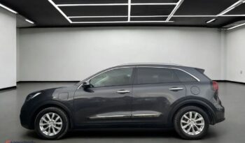 KIA Niro  | FWD (przód) | Automatyczna | 141 KM | Szary full