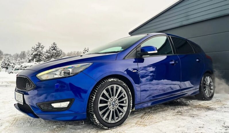 FORD Focus  | FWD (przód) | Manualna | 125 KM | Granatowy full