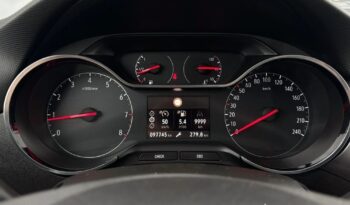 OPEL Crossland X | FWD (przód) | Manualna | 110 KM | Czarny full