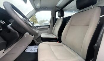 VOLKSWAGEN Transporter | 4×4 (stały) | Manualna | 150 KM | Biały full