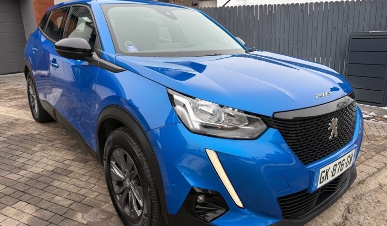 PEUGEOT 2008  | FWD (przód) | Manualna | 130 KM | Niebieski full