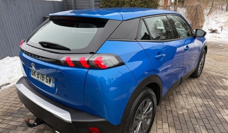 PEUGEOT 2008  | FWD (przód) | Manualna | 130 KM | Niebieski full