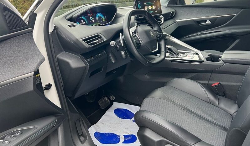 PEUGEOT 3008  | FWD (przód) | Automatyczna | 180 KM | Biały full