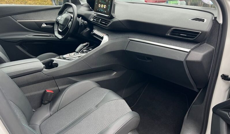 PEUGEOT 3008  | FWD (przód) | Automatyczna | 180 KM | Biały full
