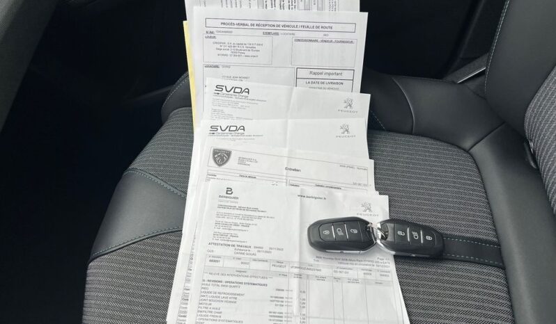 PEUGEOT 3008  | FWD (przód) | Automatyczna | 180 KM | Biały full