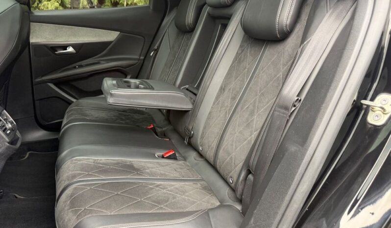 PEUGEOT 3008  | FWD (przód) | Automatyczna | 180 KM | Czarny full