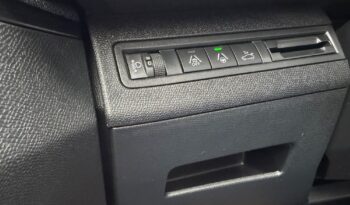 PEUGEOT 5008  | FWD (przód) | Automatyczna | 130 KM | Niebieski full