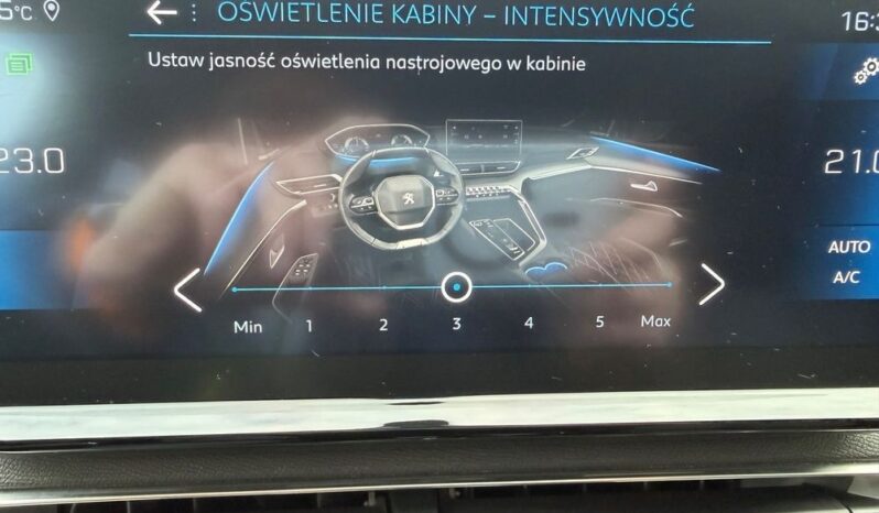 PEUGEOT 5008  | FWD (przód) | Automatyczna | 130 KM | Niebieski full