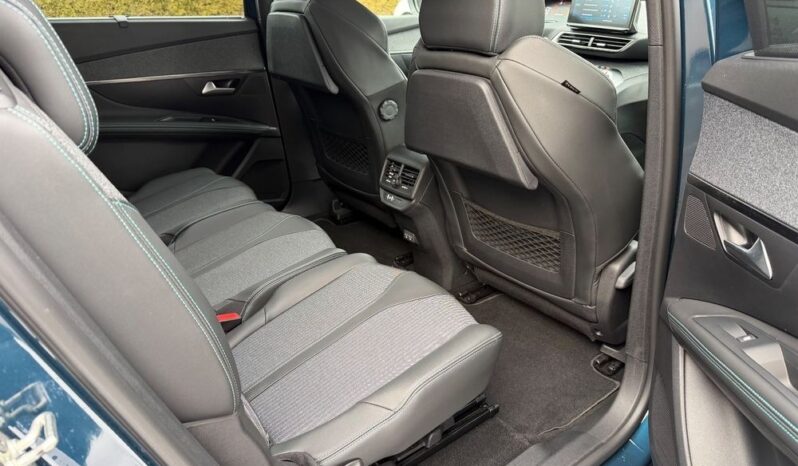 PEUGEOT 5008  | FWD (przód) | Automatyczna | 130 KM | Niebieski full