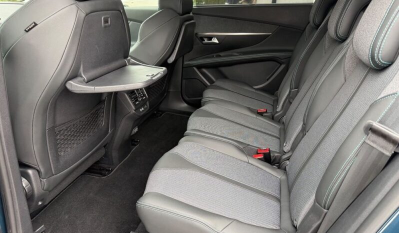 PEUGEOT 5008  | FWD (przód) | Automatyczna | 130 KM | Niebieski full