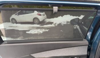 PEUGEOT 5008  | FWD (przód) | Automatyczna | 130 KM | Niebieski full