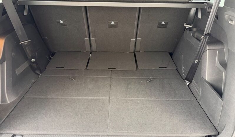 PEUGEOT 5008  | FWD (przód) | Automatyczna | 130 KM | Niebieski full