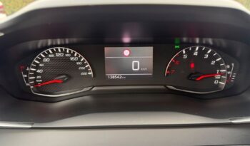 PEUGEOT 2008  | FWD (przód) | Manualna | 110 KM | Biały full