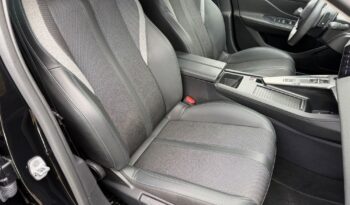 PEUGEOT 308  | FWD (przód) | Automatyczna | 180 KM | Czarny full