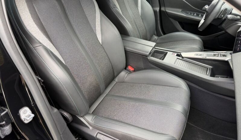 PEUGEOT 308  | FWD (przód) | Automatyczna | 180 KM | Czarny full