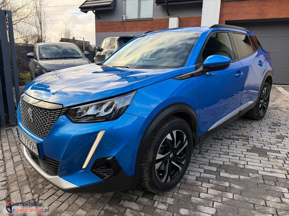 Peugeot 2008  | Fwd (Przód) | Automatyczna | 130 Km | Niebieski