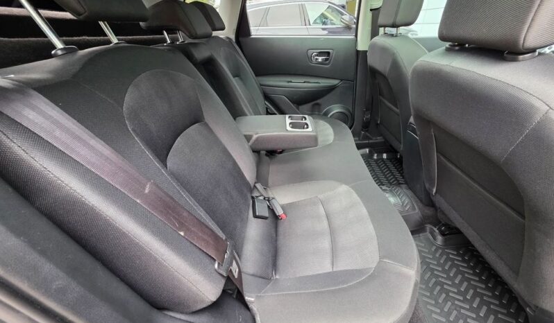 NISSAN Qashqai  | FWD (przód) | Automatyczna | 140 KM | Srebrny full