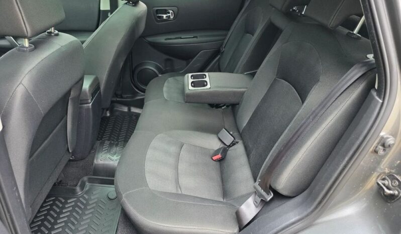 NISSAN Qashqai  | FWD (przód) | Automatyczna | 140 KM | Srebrny full