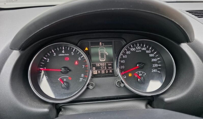 NISSAN Qashqai  | FWD (przód) | Automatyczna | 140 KM | Srebrny full