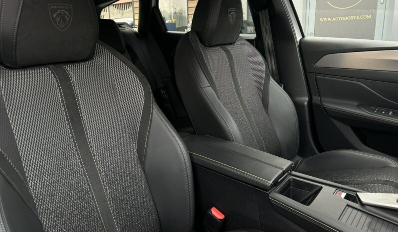 PEUGEOT 308  | przedni | Automatyczna | 130 KM | bialy full