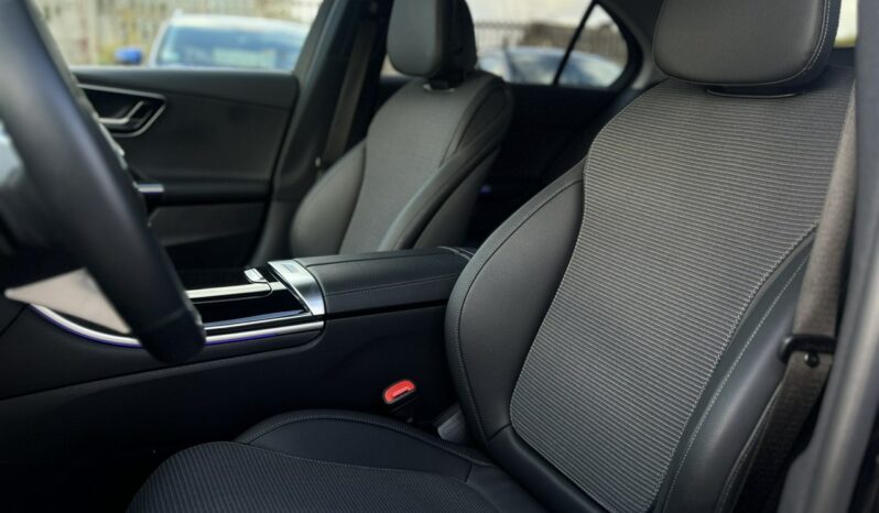 Mercedes C 180 | tylny | Automatyczna | 170 KM | Czarny full