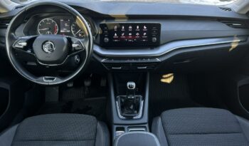 SKODA Octavia  | przedni | Manualna | 110 KM | Niebieski full