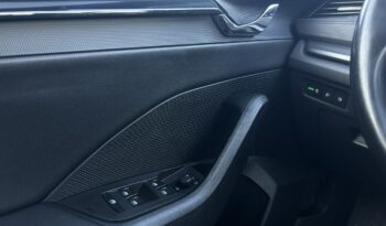 SKODA Octavia  | przedni | Manualna | 110 KM | Niebieski full