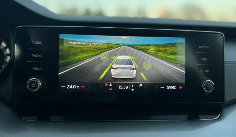 SKODA Octavia  | przedni | Manualna | 110 KM | Niebieski full