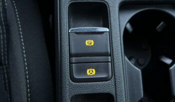 SKODA Octavia  | przedni | Manualna | 110 KM | Niebieski full