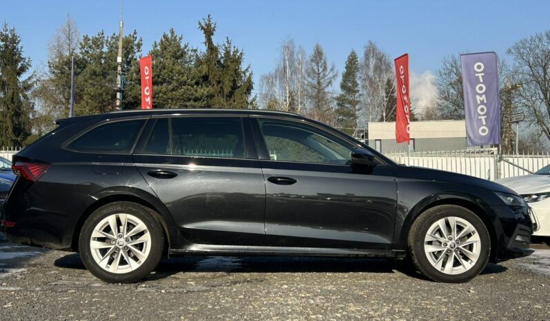 SKODA Octavia  | przedni | Automatyczna | 150 KM | Czarny full