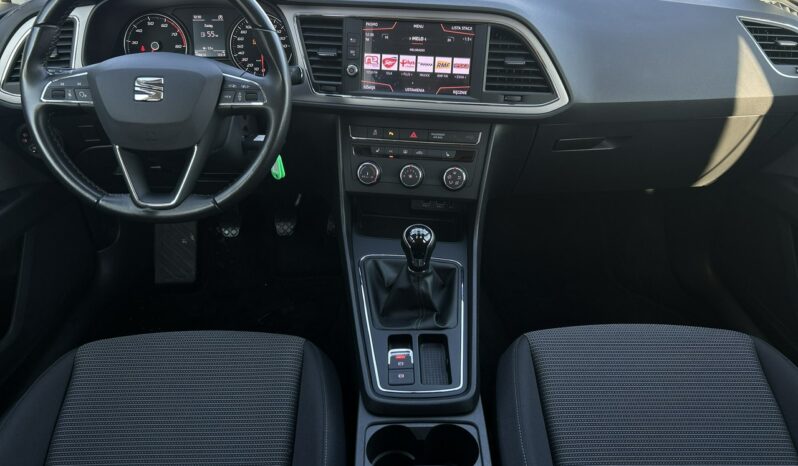 SEAT Leon  | przedni | Manualna | 110 KM | Srebrny full