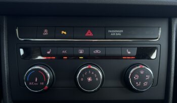 SEAT Leon  | przedni | Manualna | 110 KM | Srebrny full