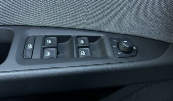 SEAT Leon  | przedni | Manualna | 110 KM | Srebrny full