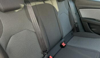 SEAT Leon  | przedni | Manualna | 110 KM | Srebrny full