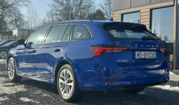SKODA Octavia  | przedni | Automatyczna | 110 KM | Niebieski full