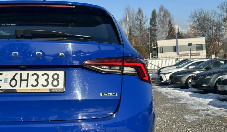 SKODA Octavia  | przedni | Automatyczna | 110 KM | Niebieski full