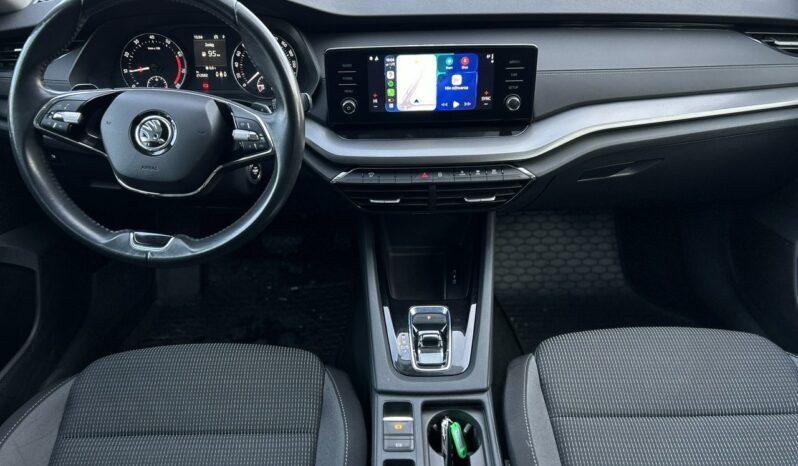 SKODA Octavia  | przedni | Automatyczna | 110 KM | Niebieski full
