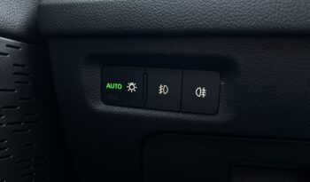 SKODA Octavia  | przedni | Automatyczna | 110 KM | Niebieski full