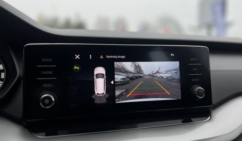 SKODA Octavia  | przedni | Manualna | 115 KM | bialy full