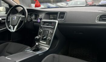 VOLVO S60  | przedni | Manualna | 150 KM | Czarny full