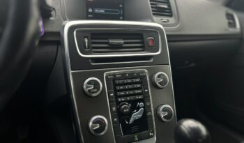 VOLVO S60  | przedni | Manualna | 150 KM | Czarny full