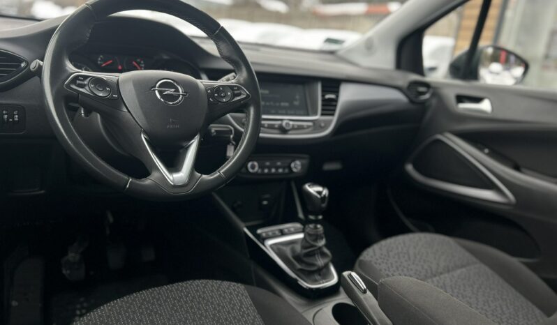 OPEL Crossland X | przedni | Manualna | 130 KM | Srebrny full