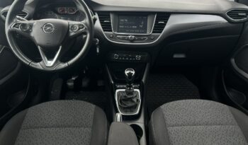 OPEL Crossland X | przedni | Manualna | 130 KM | Srebrny full