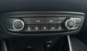 OPEL Crossland X | przedni | Manualna | 130 KM | Srebrny full