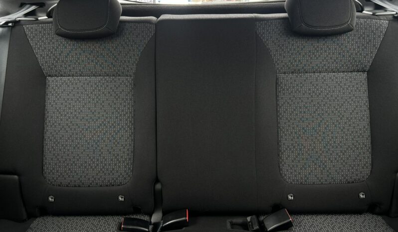 OPEL Crossland X | przedni | Manualna | 130 KM | Srebrny full