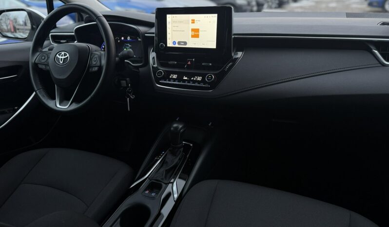 TOYOTA Corolla  | przedni | Automatyczna | 125 KM | bialy full