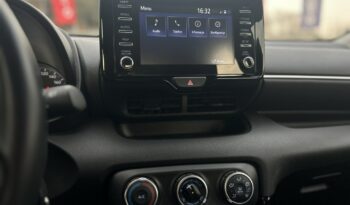 TOYOTA Yaris  | przedni | Automatyczna | 125 KM | Czarny full