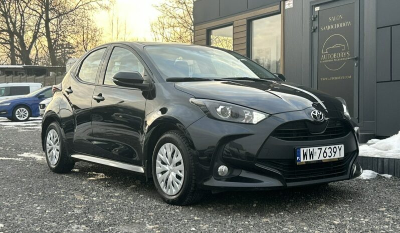 TOYOTA Yaris  | przedni | Automatyczna | 125 KM | Czarny full