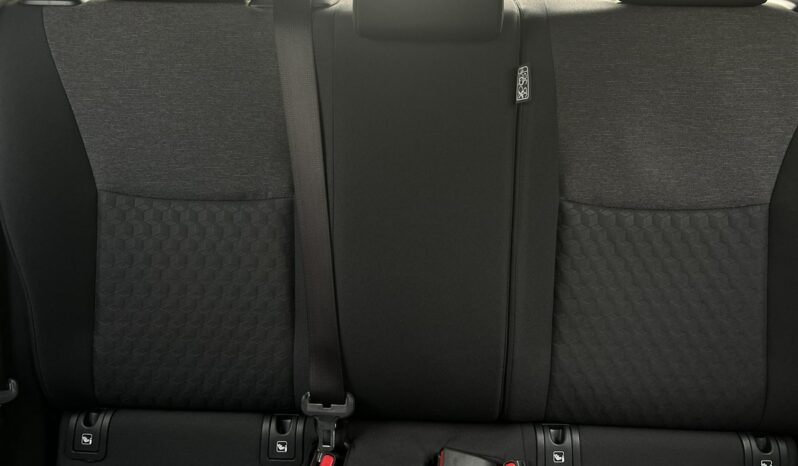 TOYOTA Yaris  | przedni | Automatyczna | 125 KM | Czarny full