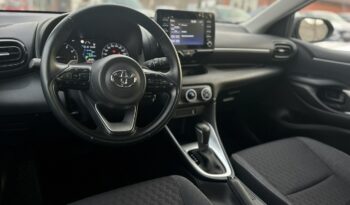 TOYOTA Yaris  | przedni | Automatyczna | 125 KM | Czarny full